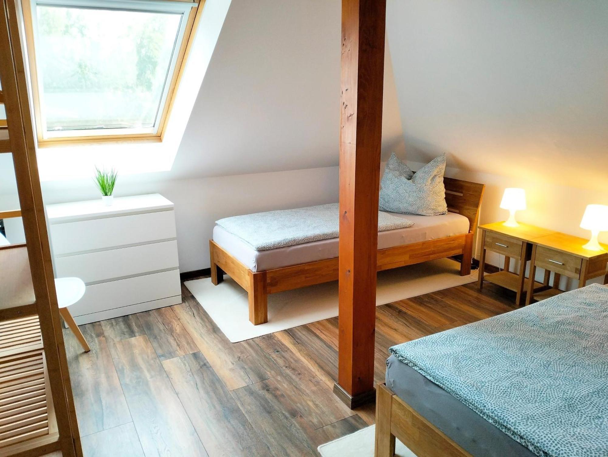 Ferienwohnung Am Waldesrand: Garden Retreat with Family-Friendly Amenities Cottbus Exterior photo